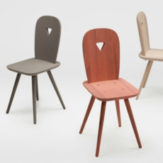 精简的木椅-- La-Dina