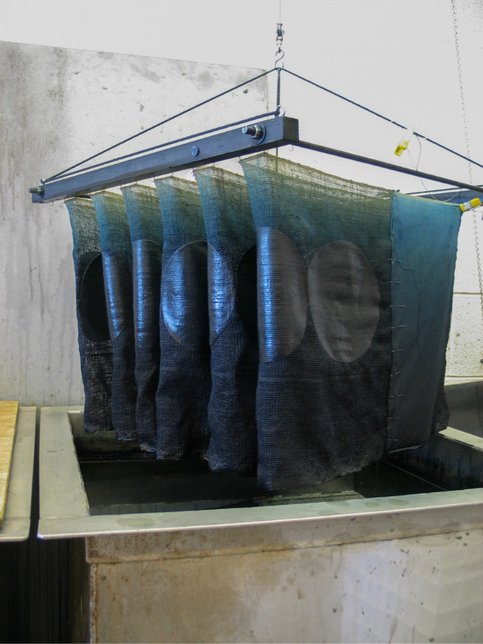 007_Indigo_Dyeing.jpg