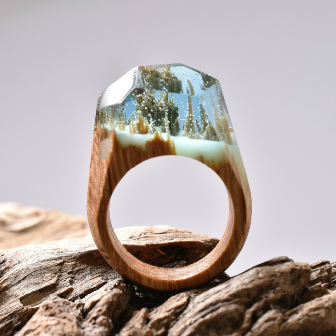 Gorgeous-Wooden-Rings-By-Secret-Wood-04.jpg