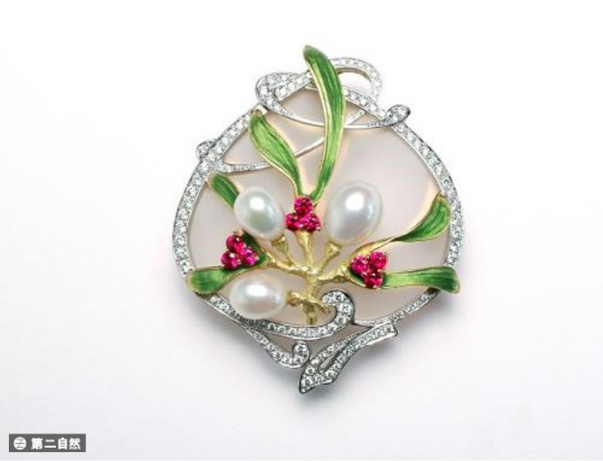 Beautiful-brooch-from-the-collection-In-the-Garden-by-Japanese-master-Kunio-Nakajima-4.jpg