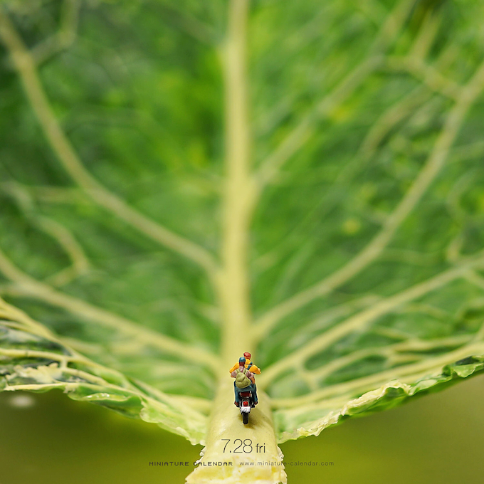 7.28 fri “Road of Leaf” . 「このぐらいの坂道、おやさい御用さ！」 . #野菜 #道路 #ツーリング #Vegetables #Rord #Touring #食品サンプル #Fakefood.jpg