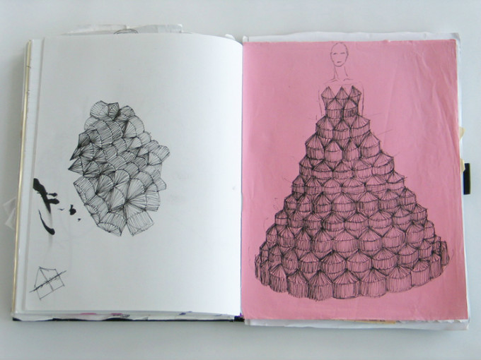 Foldability+Book+couture+origami+skirt+fashion+5.jpg