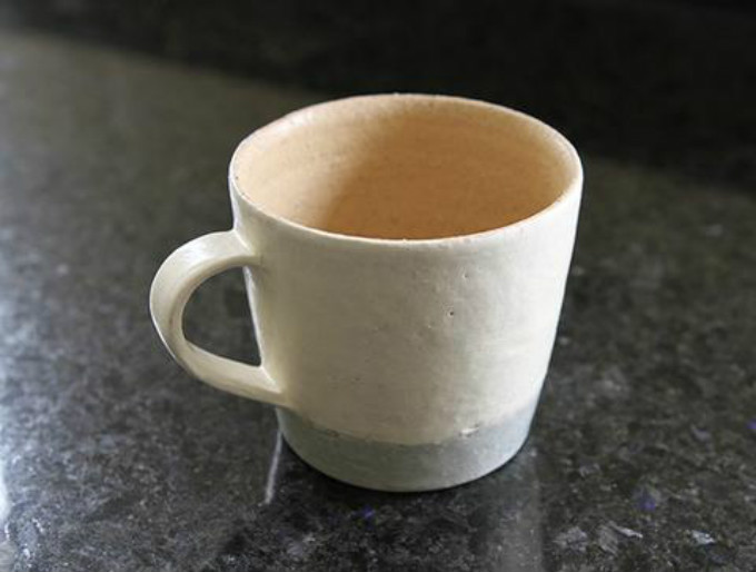 whitemug-greybot1_large.jpg