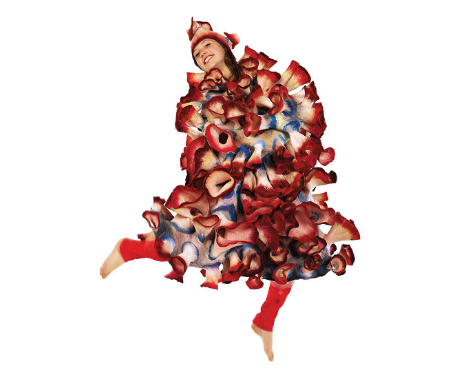 wearable_art_wows_down_under_1.jpg