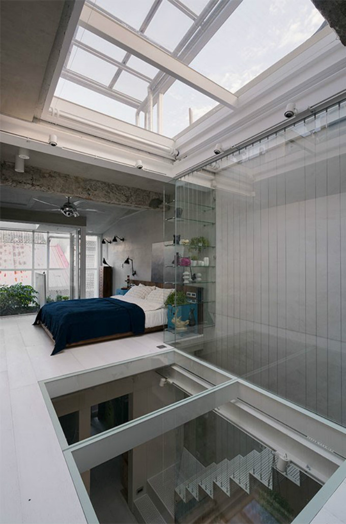 台湾五十年老屋改造，让你拥有程又青同款玻璃楼板，明亮的房间和空中花园